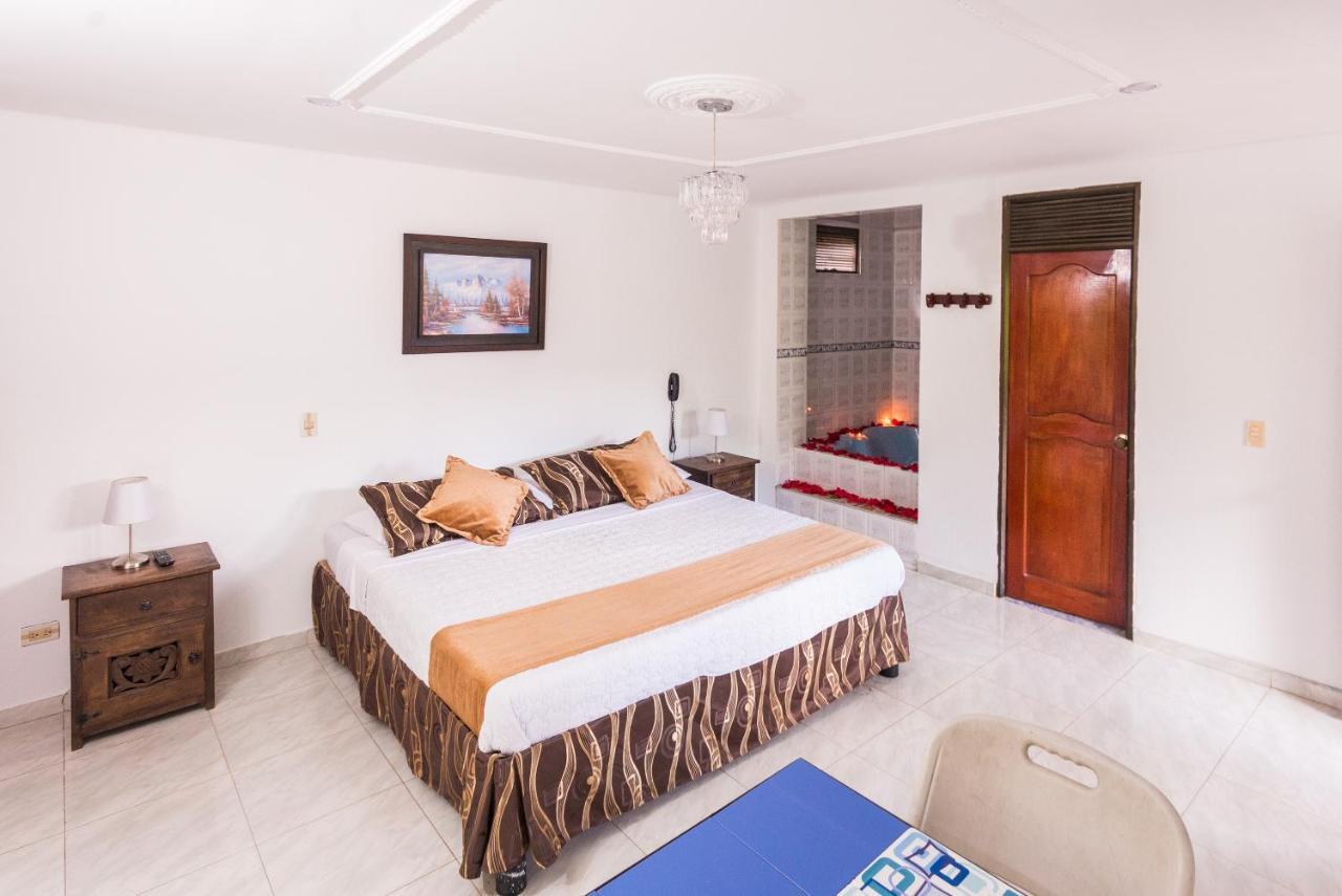 Hotel La Puerta Del Sol Ла-Вега Екстер'єр фото
